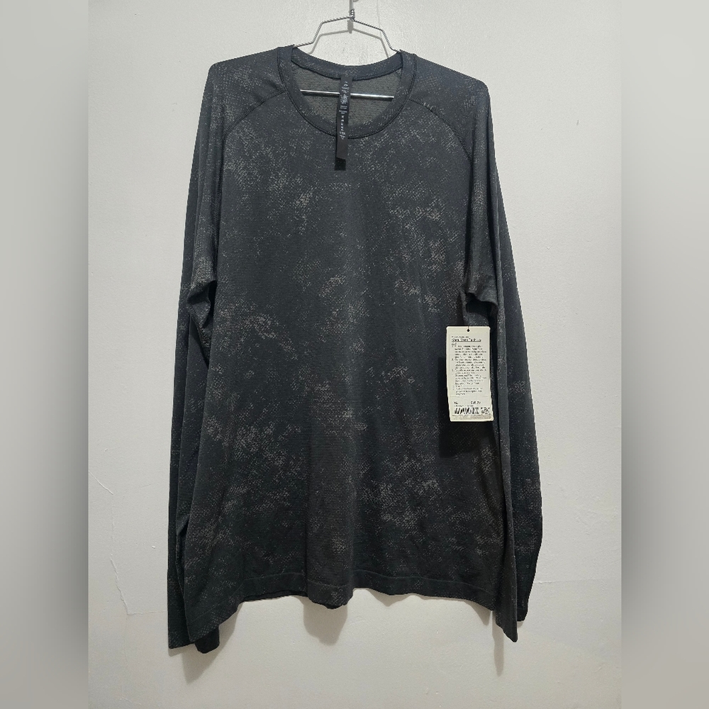 Men's Lululemon metal vent tech longsleeves
